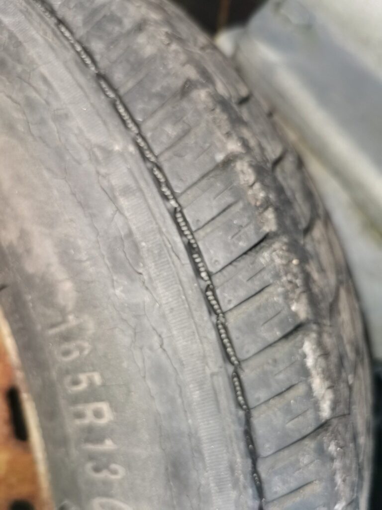 Severe structural tyre deterioration